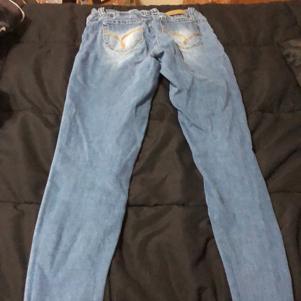 YMI size 3 skinny jeans (mid-rise) - Picture 2 of 4